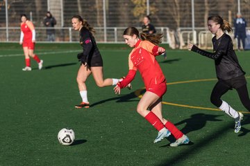 Bild 286 - wBJ VfL Pinneberg2 - Eimsbuttler TV 3 : Ergebnis: 5:0